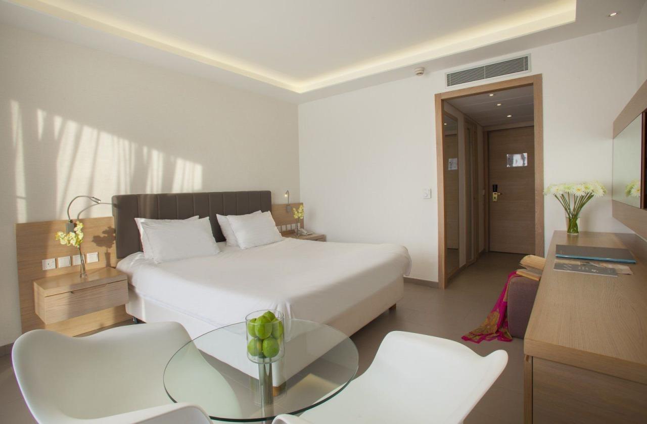 Hotel The Royal Apollonia