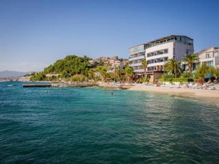 Gala Split