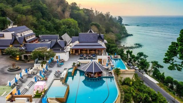 Hotel Namaka Resort Kamala