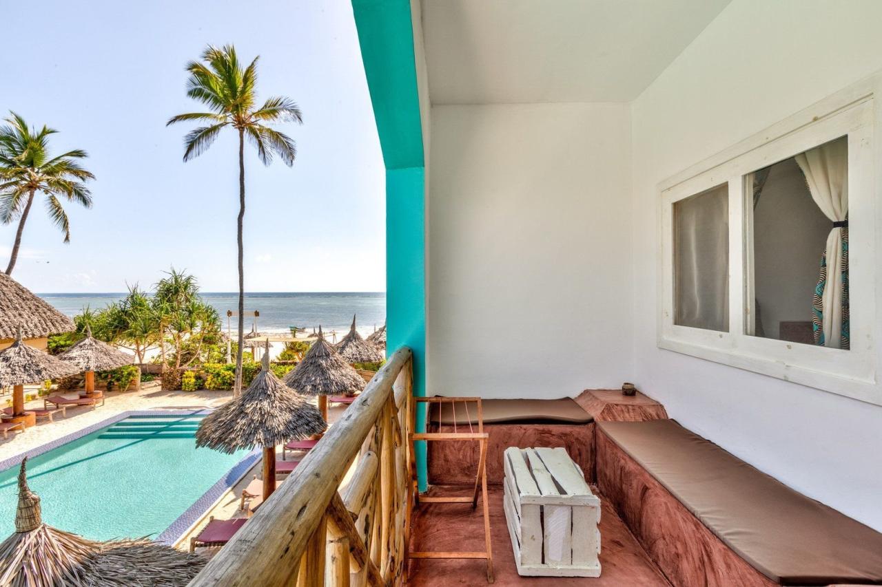 Hotel AHG Sun Bay Mlilile Beach