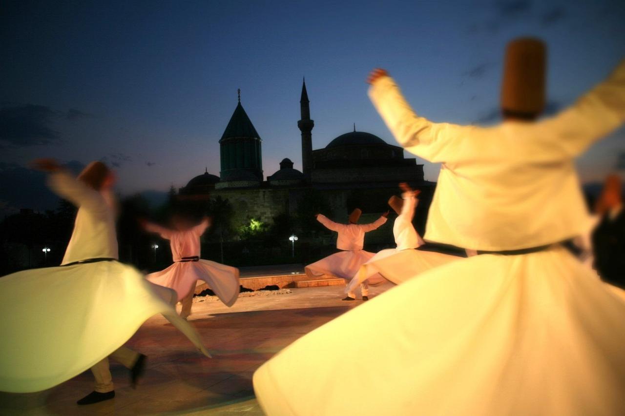 Zapomenutá hora Nemrut aneb cesta na východ Turecka