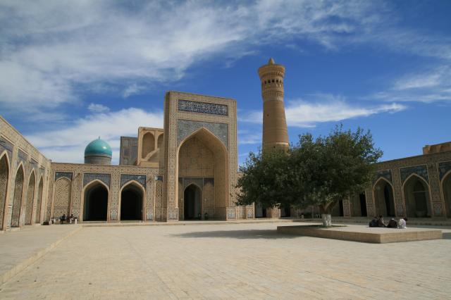 ma3oska-travel-uzbekistan-hodvabna-cesta-buchara 02
