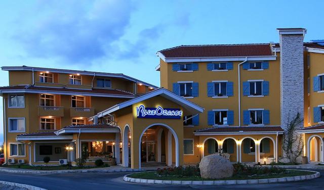 Hotel-Blue-Orange-24.jpg