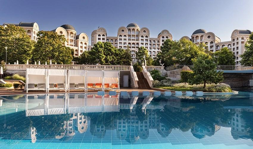 Dreams-Sunny-Beach-Spa-Resort-Hotel-9.jpg