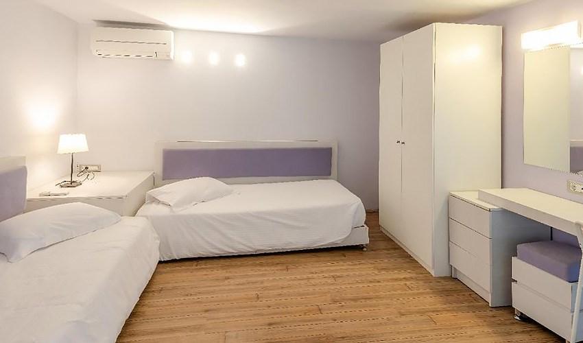 Triton-Boutique-Hotel-10.jpg