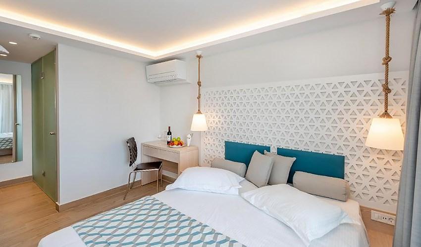 Triton-Boutique-Hotel-15.jpg