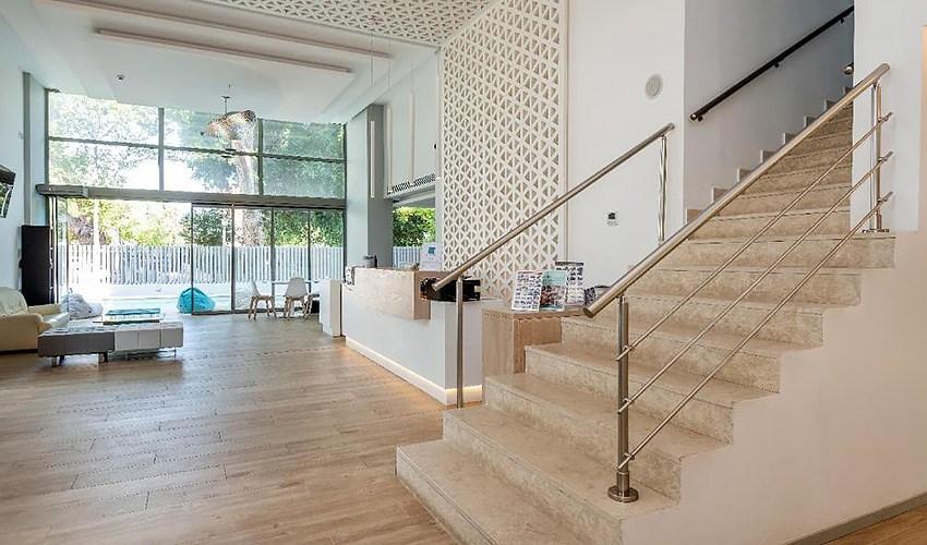 Triton-Boutique-Hotel-7.jpg