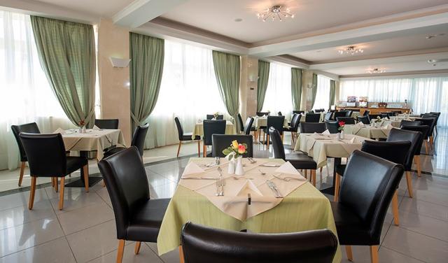 2 erovillage (10).jpg