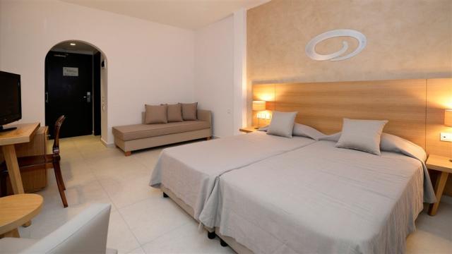 double-room-double-room-with-side-sea-view-double-room-with-fro