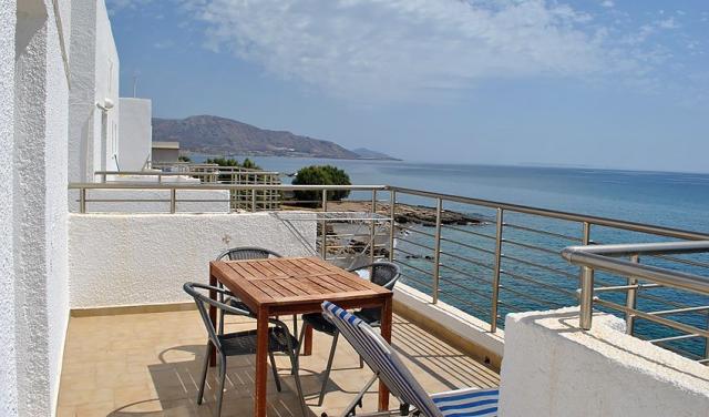 Blue-Sea-Koutsouras-2.jpg