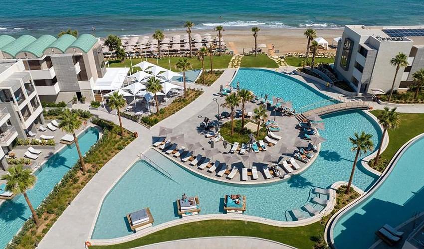 Amira-Luxury-Resort-2.jpg