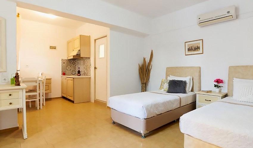 Irini-Apartments-2023-14.jpg