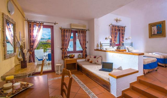 Irida-Apartments-12.jpg