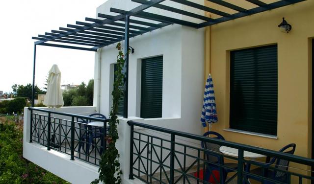 Kastro-Studios-Apartments-2.jpg