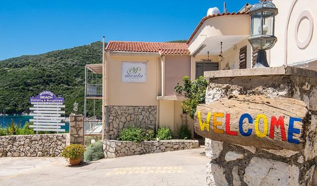 Poros-Beach-2.jpg