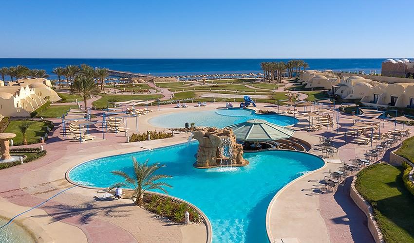 Hotel-Onatti-Beach-Resort-10.jpg