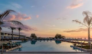 Gennadi Grand Resort