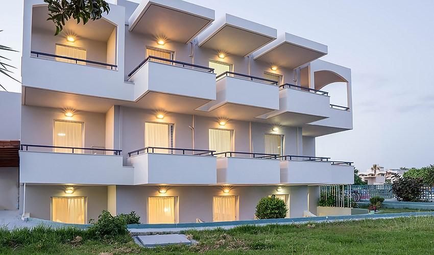 Pinelopi-Apartments-2.jpg