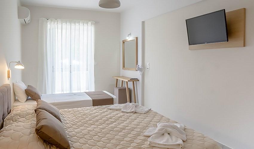 Pinelopi-Apartments-7.jpg