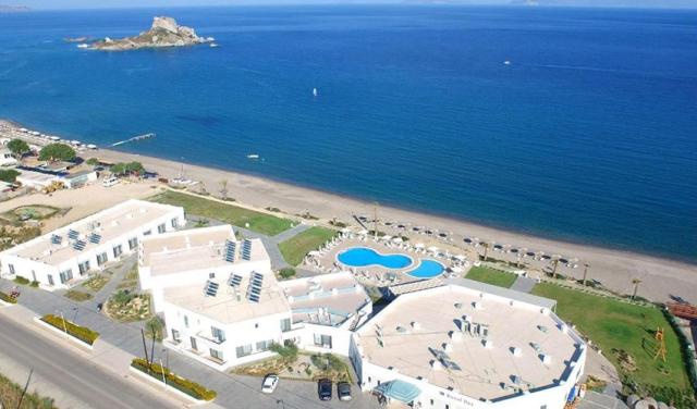 Royal-Bay-Hotel-2.jpg