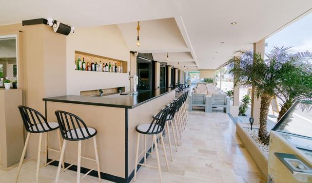 Zephyros-Hotel-13.jpg