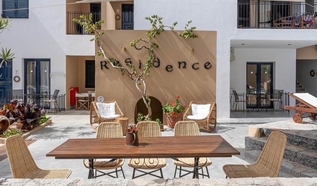 Hotel-Nami-Suites-10.jpg