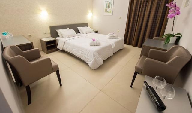 Astron-Hotel-182.jpg
