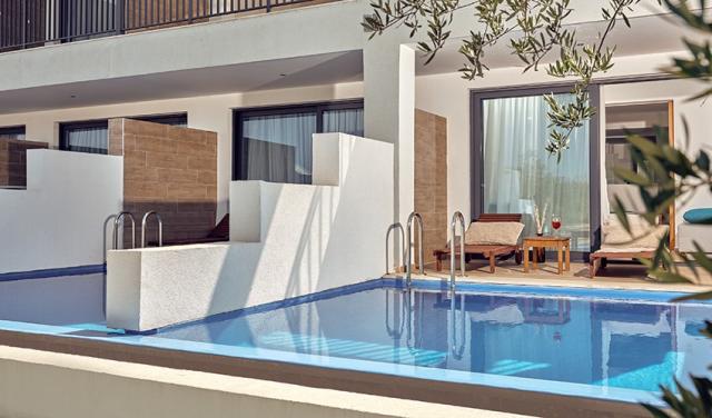 Cavo-Orient-Hotel-2.jpg