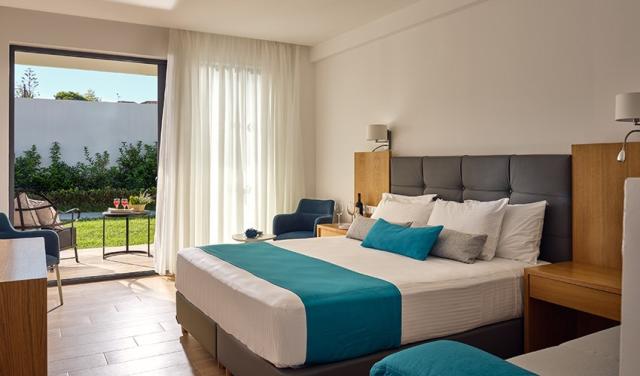 Cavo-Orient-Hotel-13.jpg