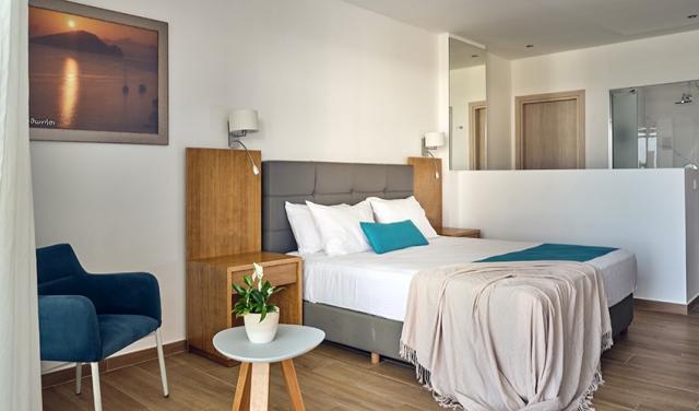 Cavo-Orient-Hotel-17.jpg