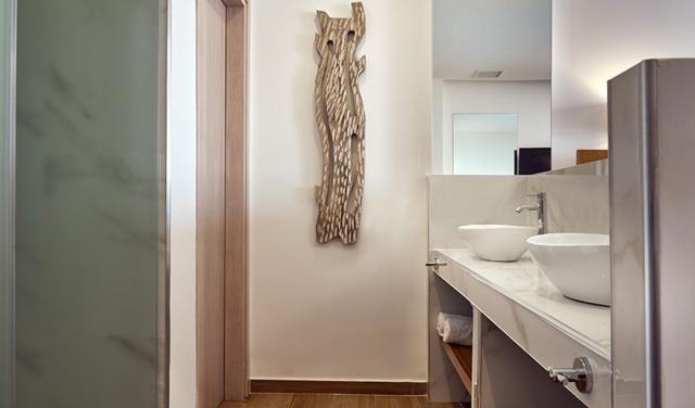 Cavo-Orient-Hotel-30.jpg