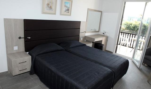 Dyonisos-Hotel-17.jpg