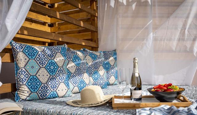 Skiathos-Avaton-Suites-21.jpg
