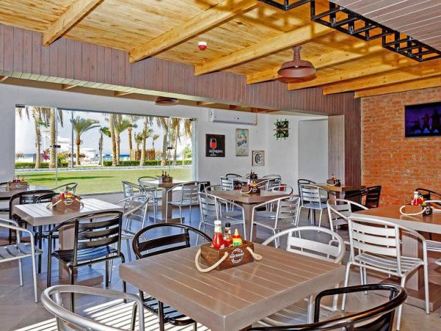 Meraki Resort