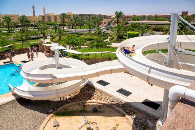 Desert Rose Resort