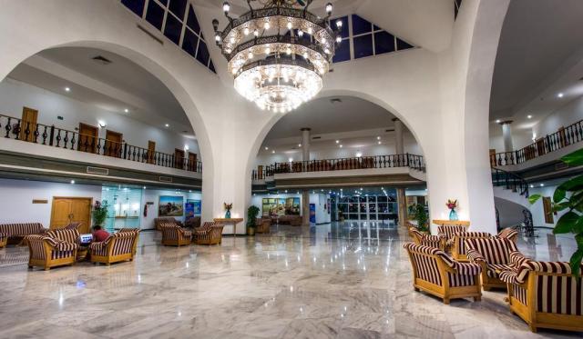 Desert Rose Resort