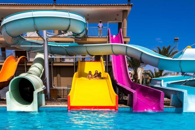 Desert Rose Resort