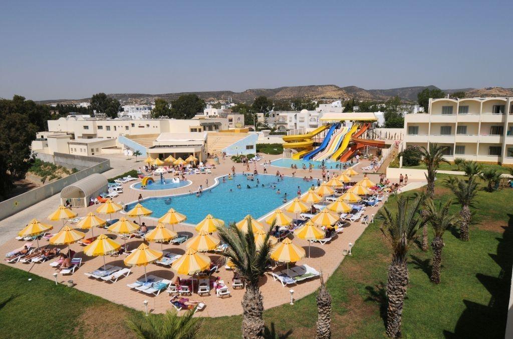 Omar Khayam Resort
