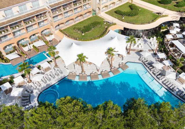 Insotel Cala Mandia