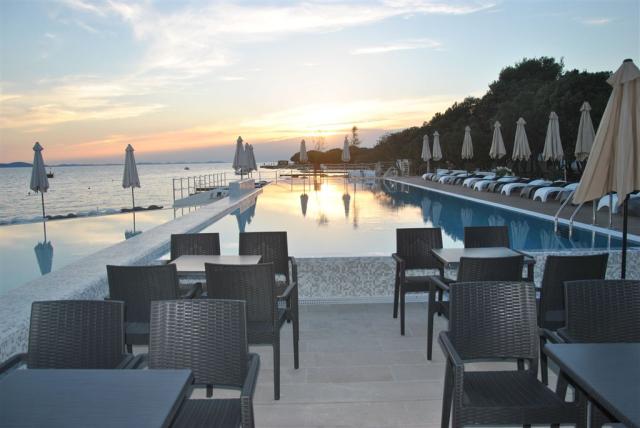 Sunnyside Apartments Petrčane