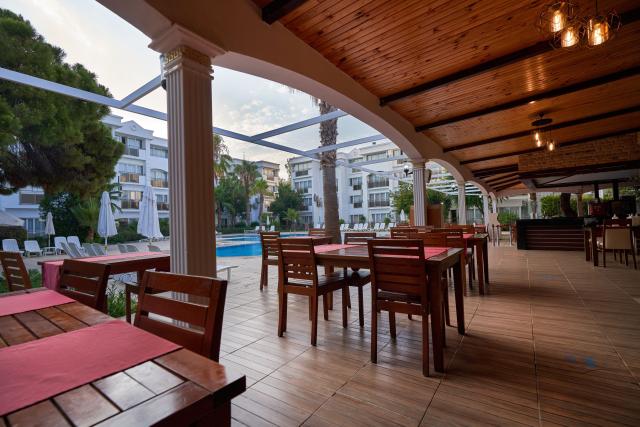 MAYA GOLF HOTEL